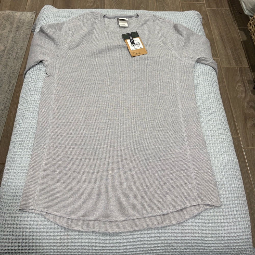 Men’s The North face high quality thermal NWT size M